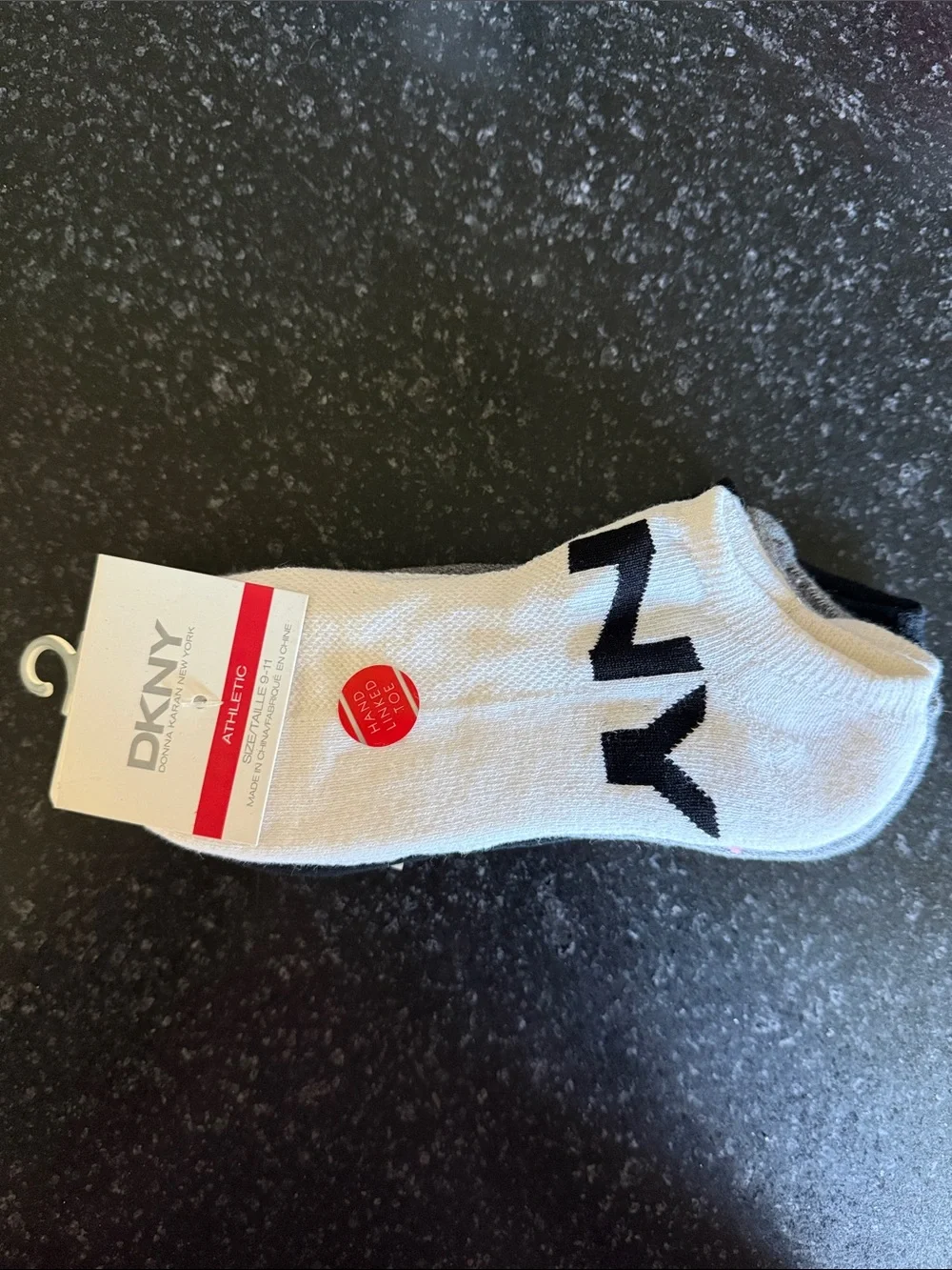 DKNY Low-Cut Athletic No-Show Socks